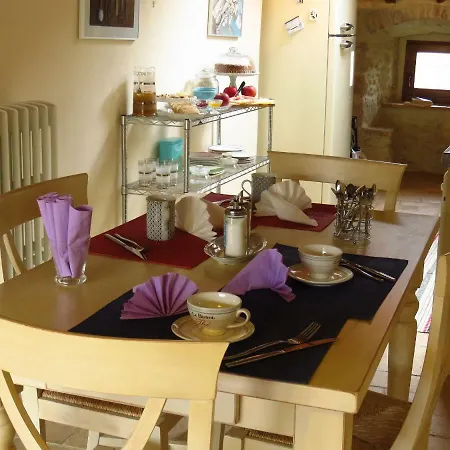 Couette-café Le Storie Di Pietra